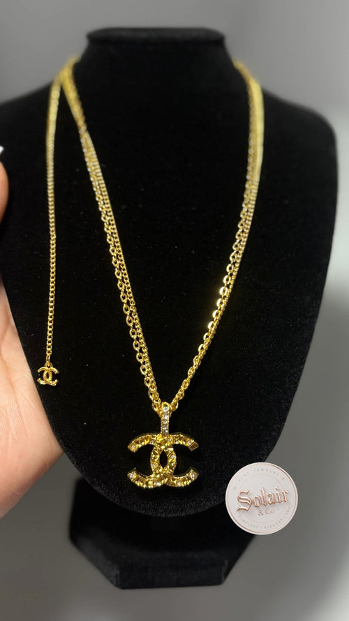 Double C NECKLACE